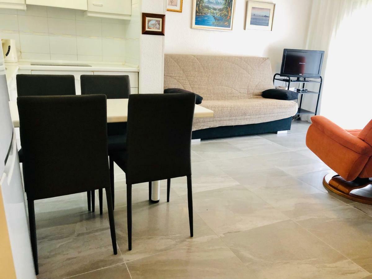 Roc Mar 6 1B - Apartamento Cerca Del Centro Y De La Playa - Terraza Con Pequenas Vistas Al Puerto روساس المظهر الخارجي الصورة